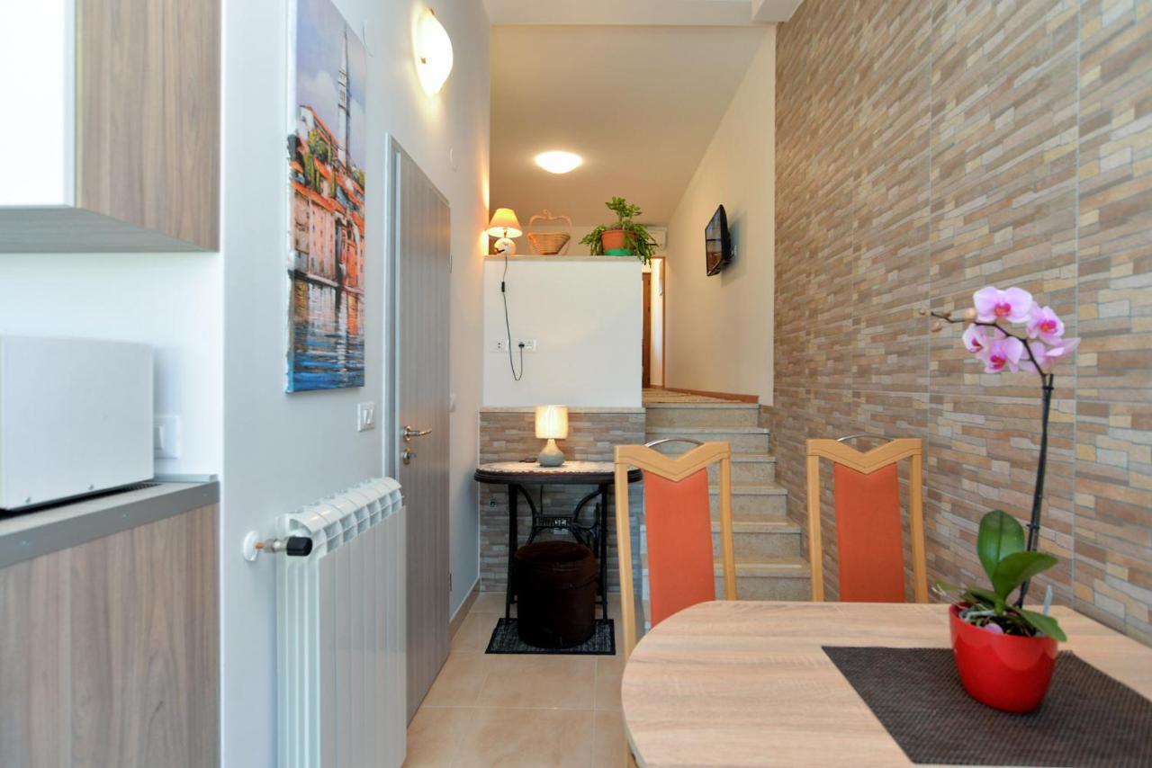 Apartments Voltica 1049 Ρόβινι Εξωτερικό φωτογραφία